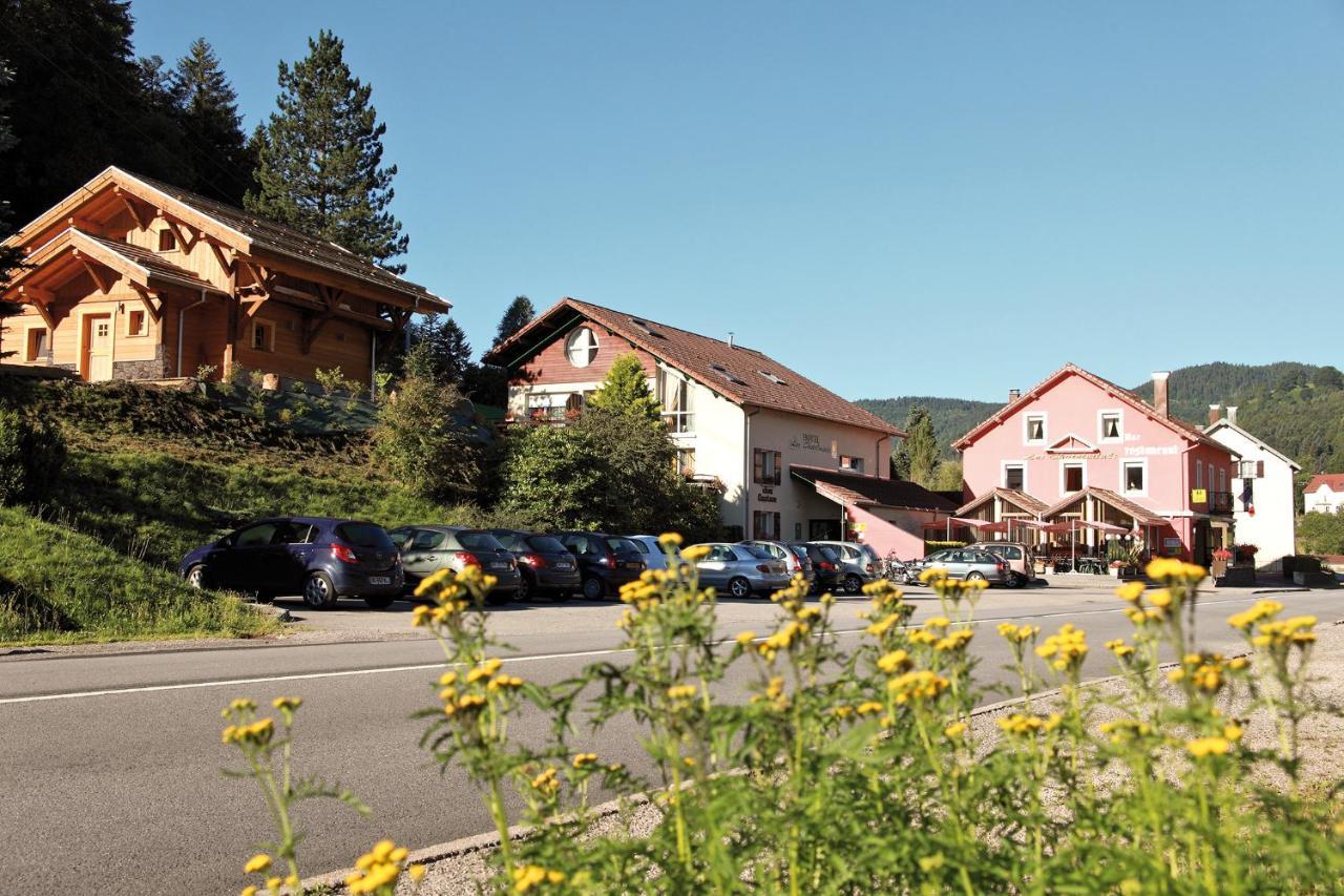 Les Chalets Des Chatelmines La Bresse Exteriör bild